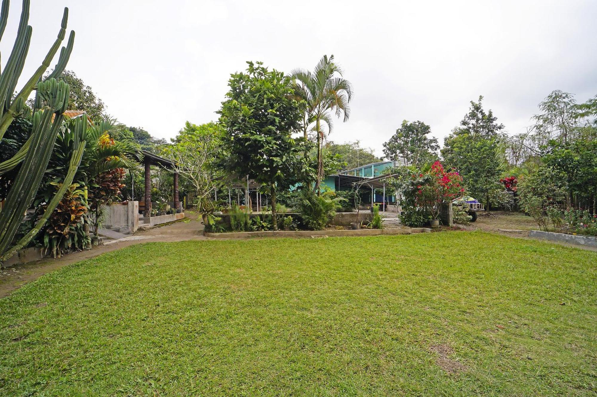 Hotel Spot On 91085 Griya Estu Wening Sleman  Exterior foto