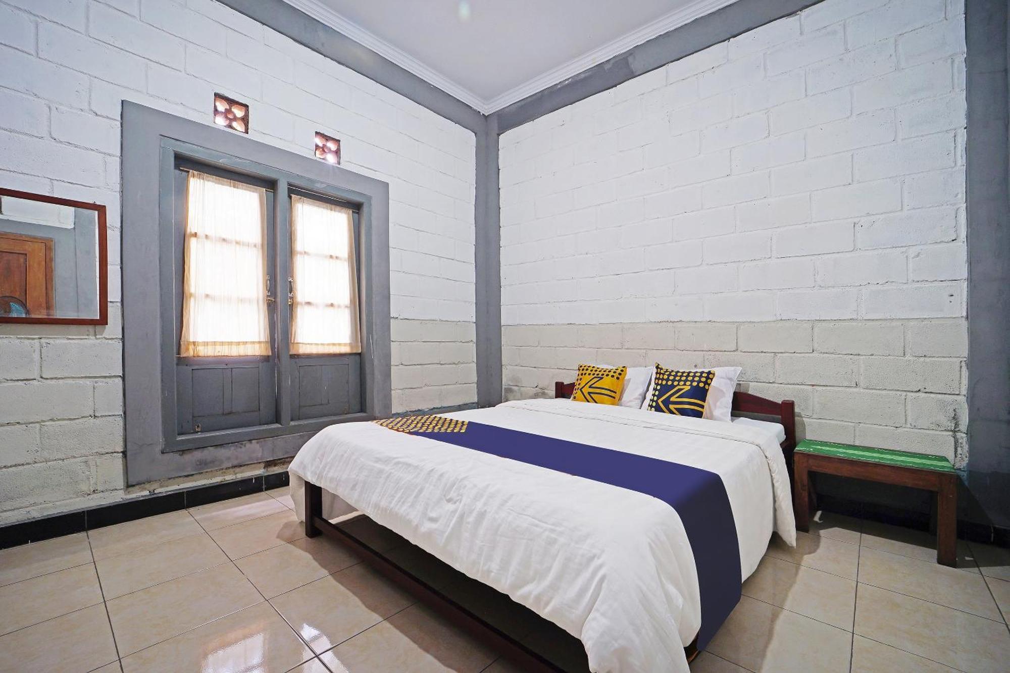 Hotel Spot On 91085 Griya Estu Wening Sleman  Exterior foto